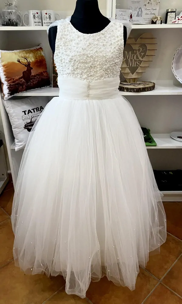 Šaty na sv. prijímanie