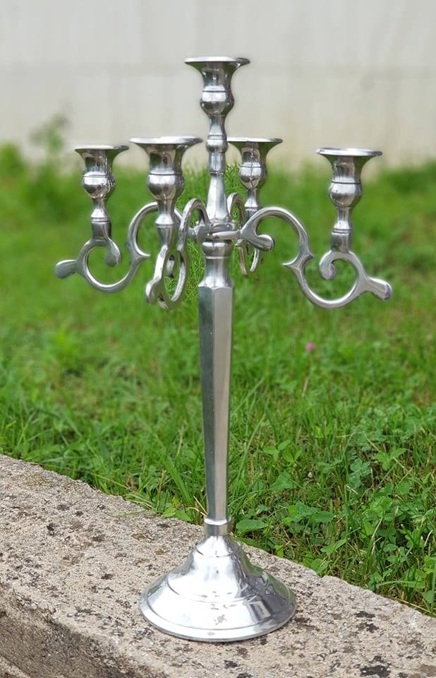 Svietnik päťramenný