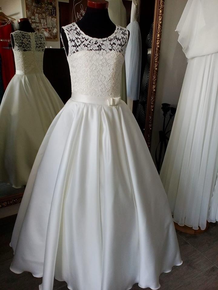 Šaty na sv. prijímanie