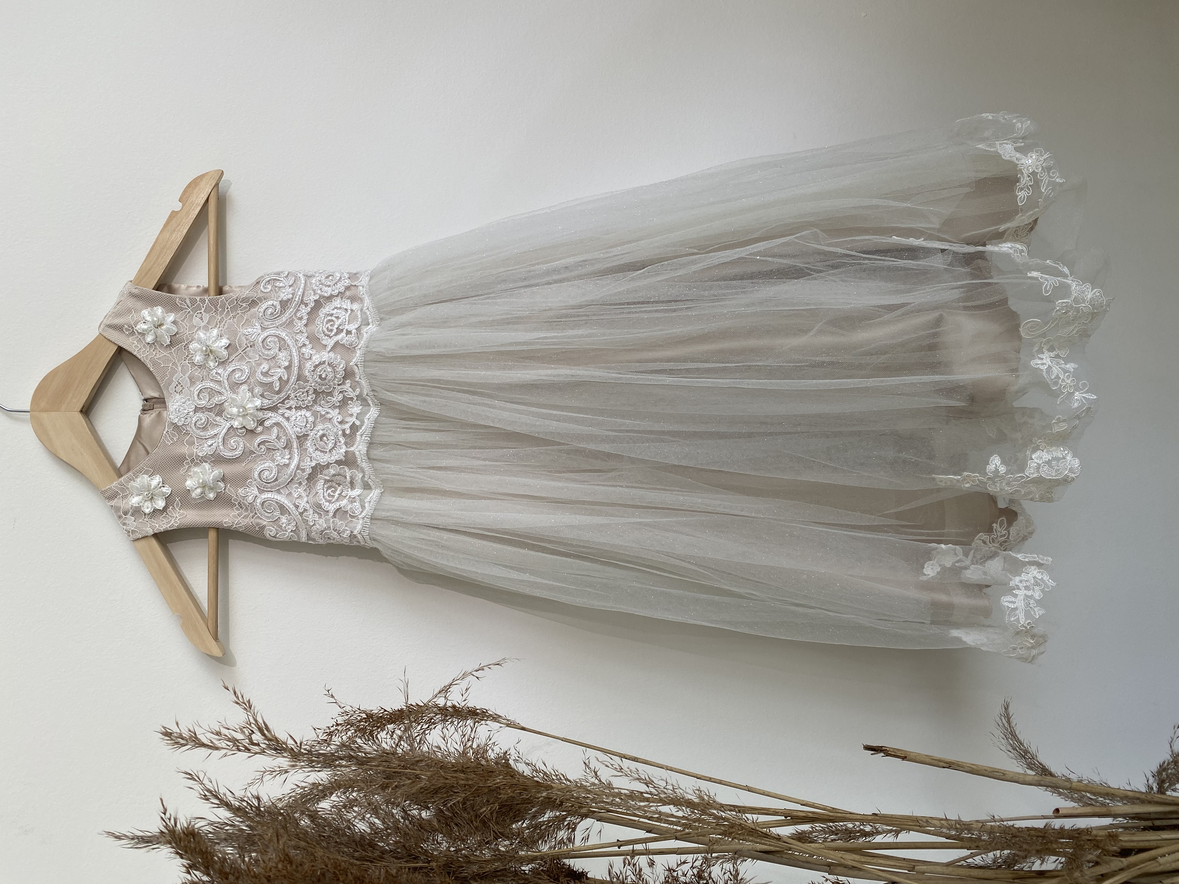 Šaty pre dievčatko...