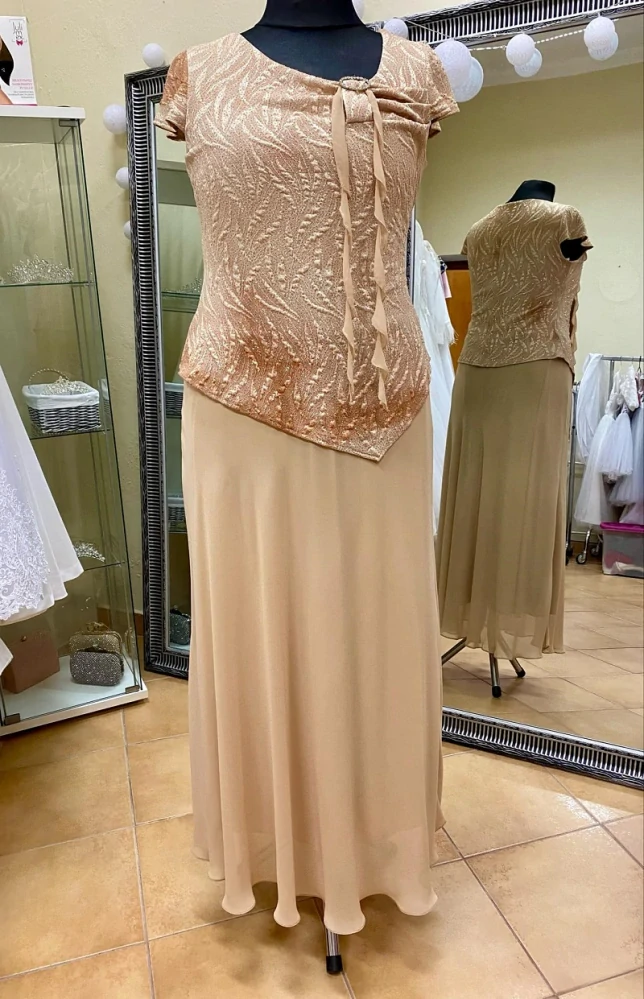 Spoločenské šaty vo veľkosti L/XL