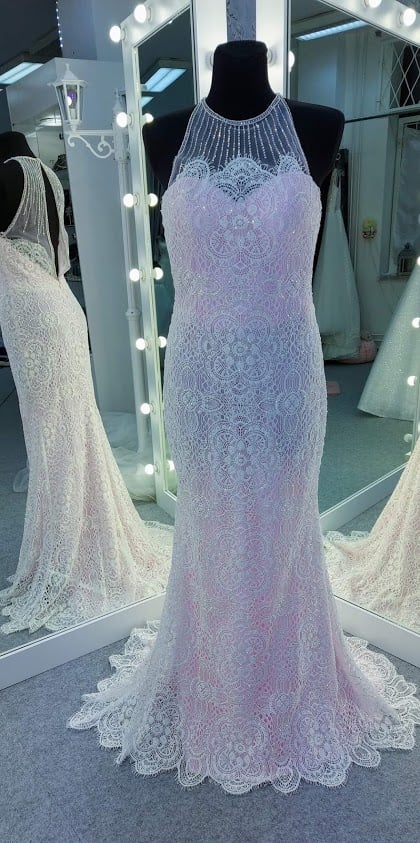 Spoločenské/svadobné  šaty vo veľkosti S/M