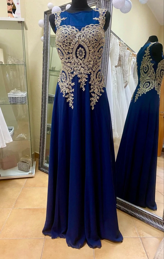 Spoločenské šaty S