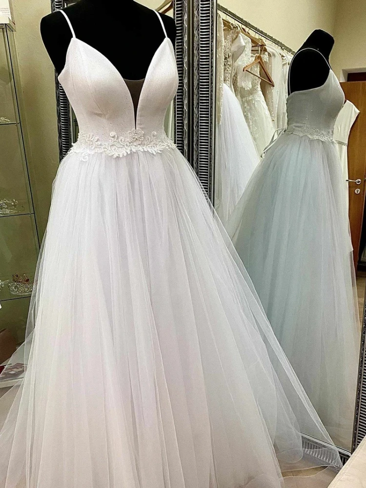 Svadobné šaty vo veľkosti S/M/L