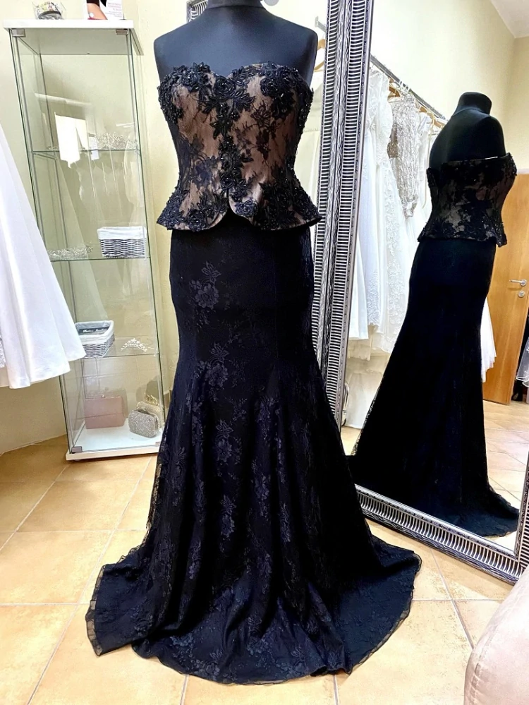 Spoločenské šaty vo veľkosti S/M