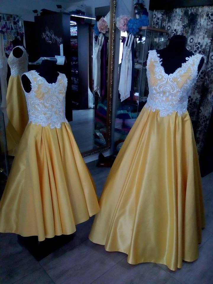 Spoločenské šaty M