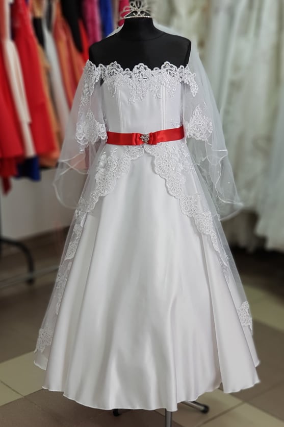 Biele šaty s mašľou - na viazanie