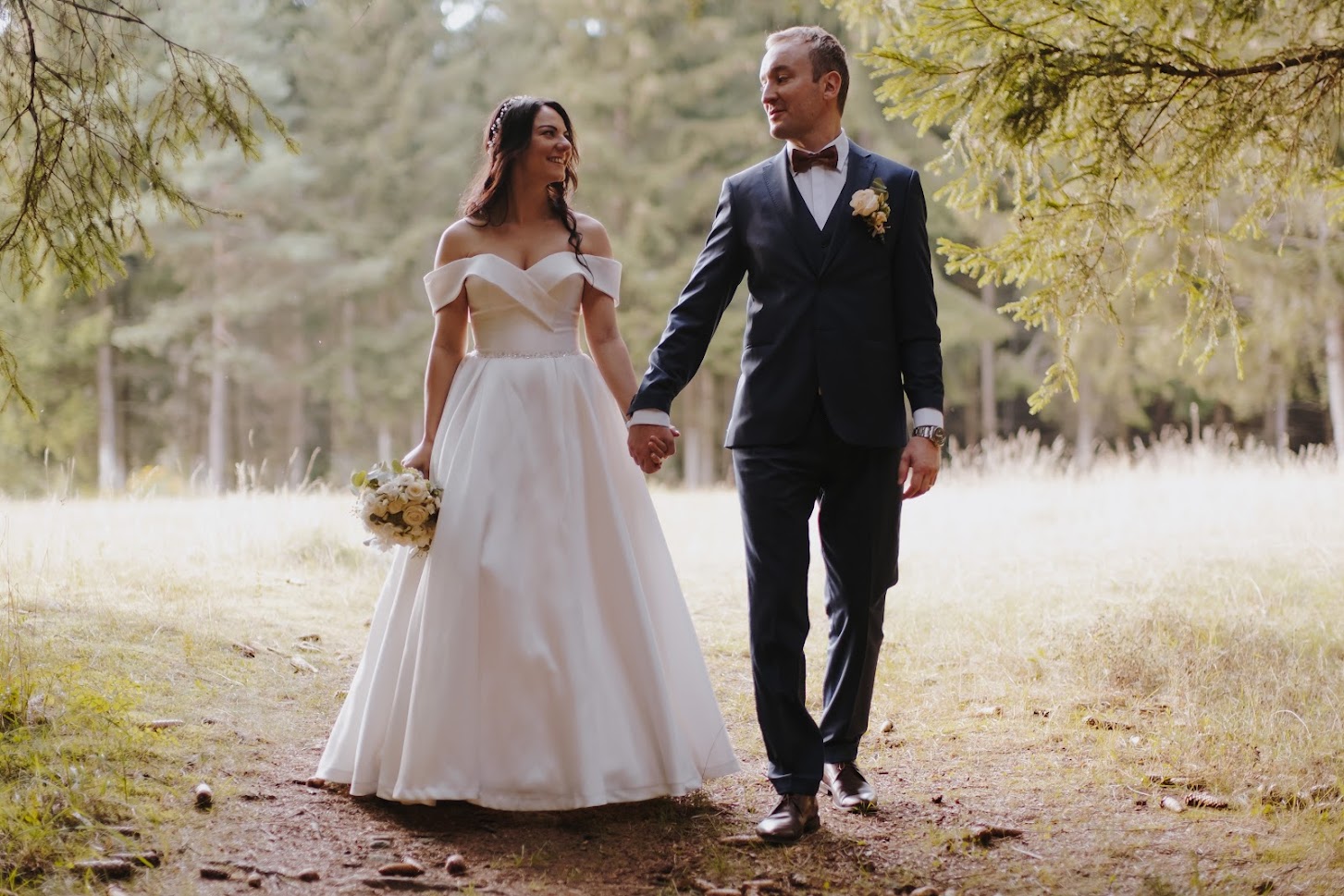 Svadobné šaty vo veľkosti  S/M/L