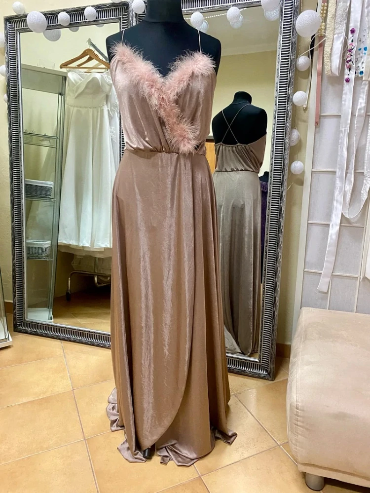 Spoločenské šaty vo veľkosti S/M/L