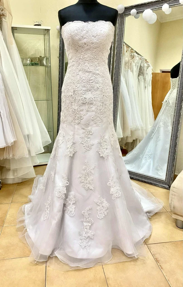 Svadobné šaty vo veľkosti S/M/L