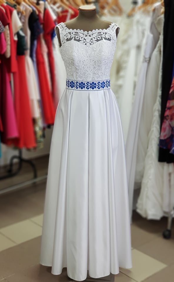 Svadobné šaty - S/M