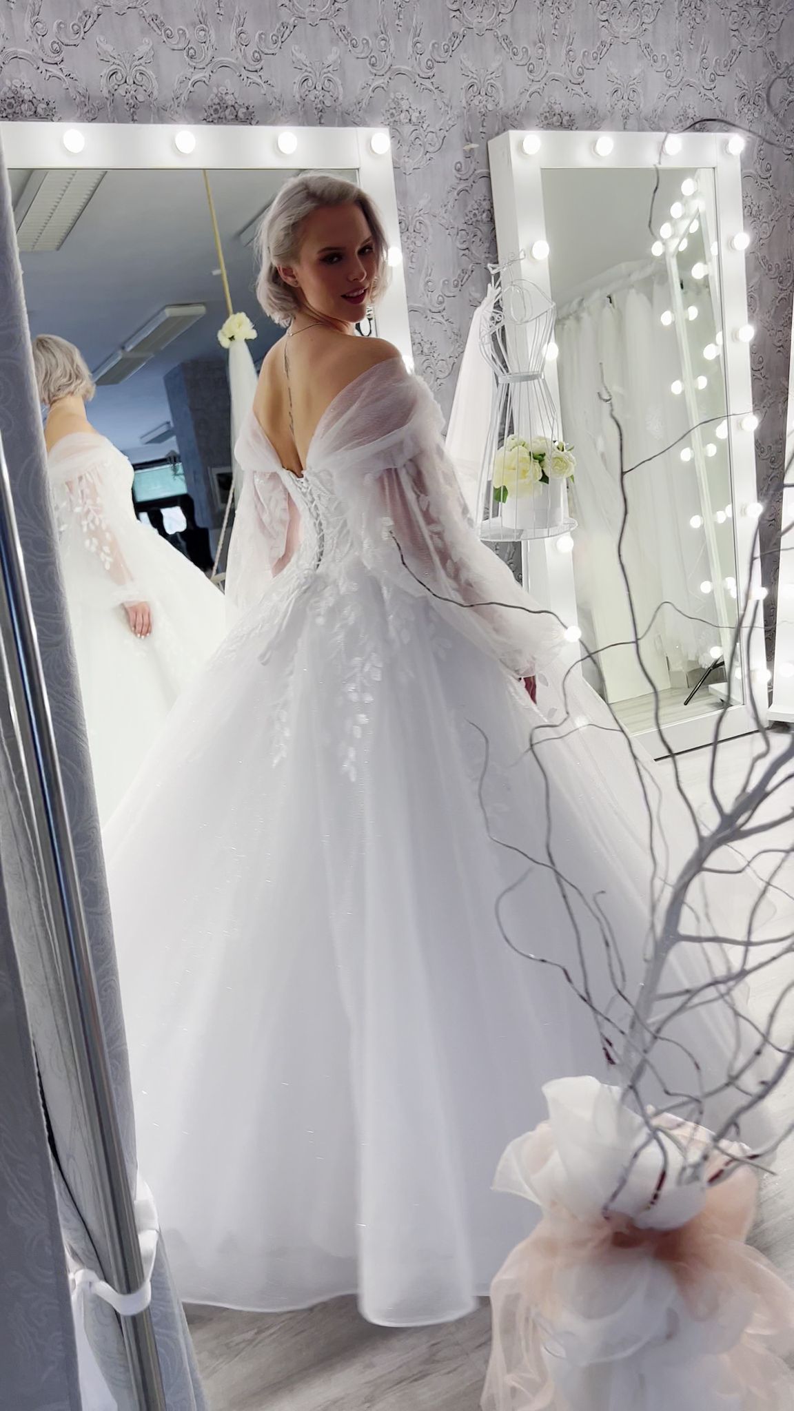 Svadobné šaty vo veľkosti M/L/XL 