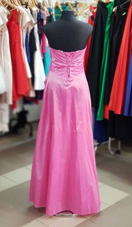 Spoločenské šaty vo veľkosti S/M