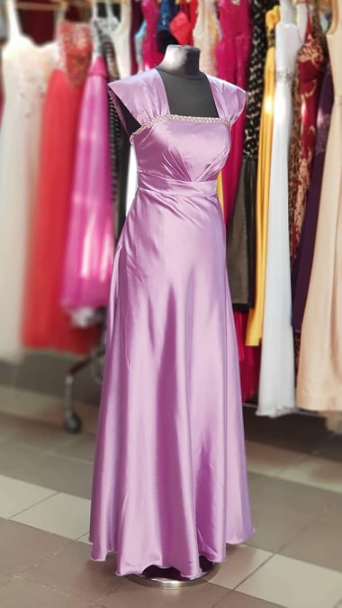 Spoločenské šaty vo veľkosti  XS/S