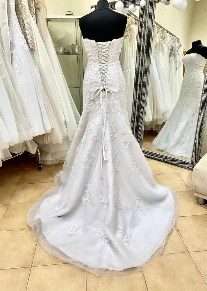 Svadobné šaty vo veľkosti S/M/L