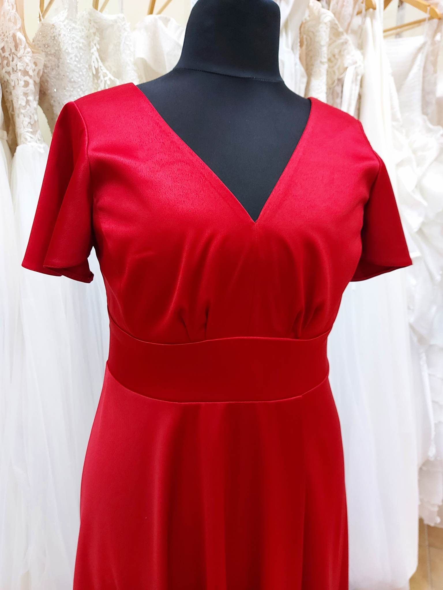 Spoločenské šaty vo veľkosti L/XL - šaty sú na viazanie