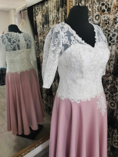 Spoločenské šaty vo veľkosti L/XL